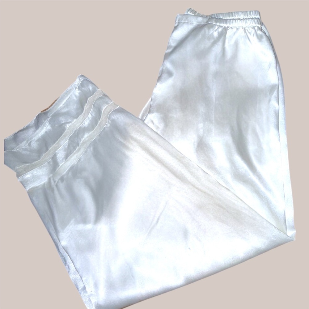 Vera Wang Crop Satin Sleep/Lounge Pants with Mesh Inset - Small - Picture 4 of 8